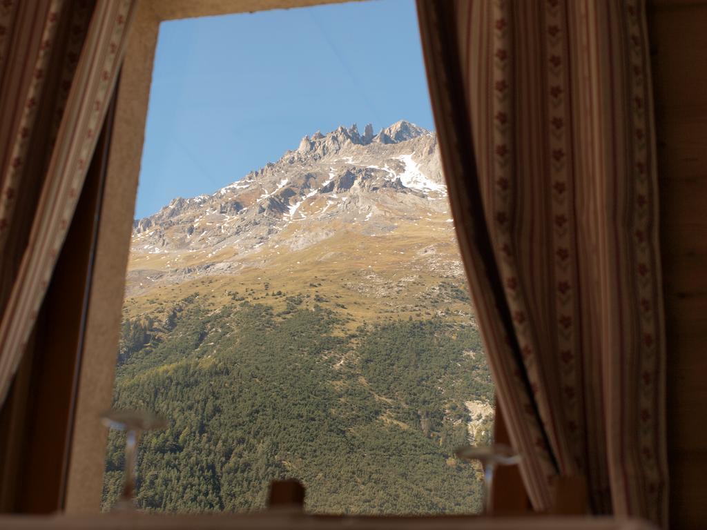 Hotel Restaurant L'Outa Termignon Bagian luar foto