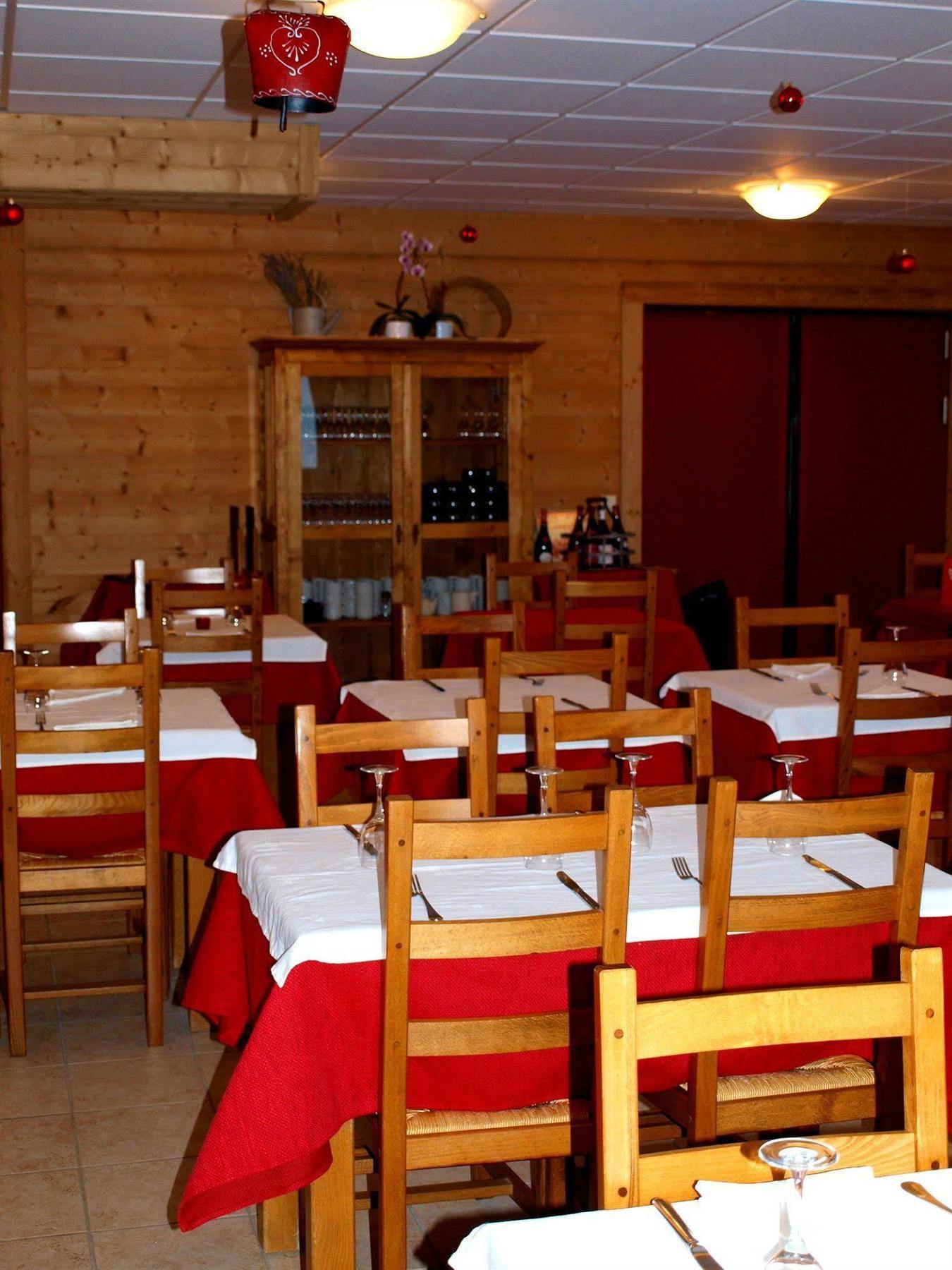 Hotel Restaurant L'Outa Termignon Bagian luar foto